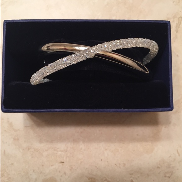 Swarovski Crystaldust Cross Cuff - Picture 3 of 5